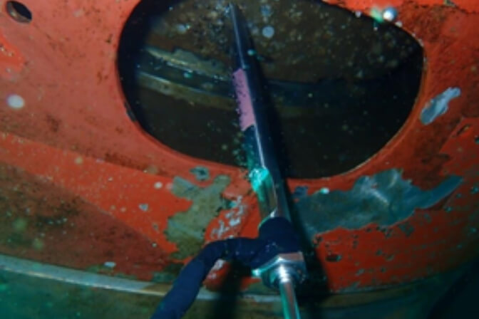 Underwater Propeller Shaft Reading Using Poker Gauge