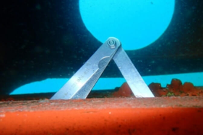 Underwater Rudder Pintle Clearance  Measure